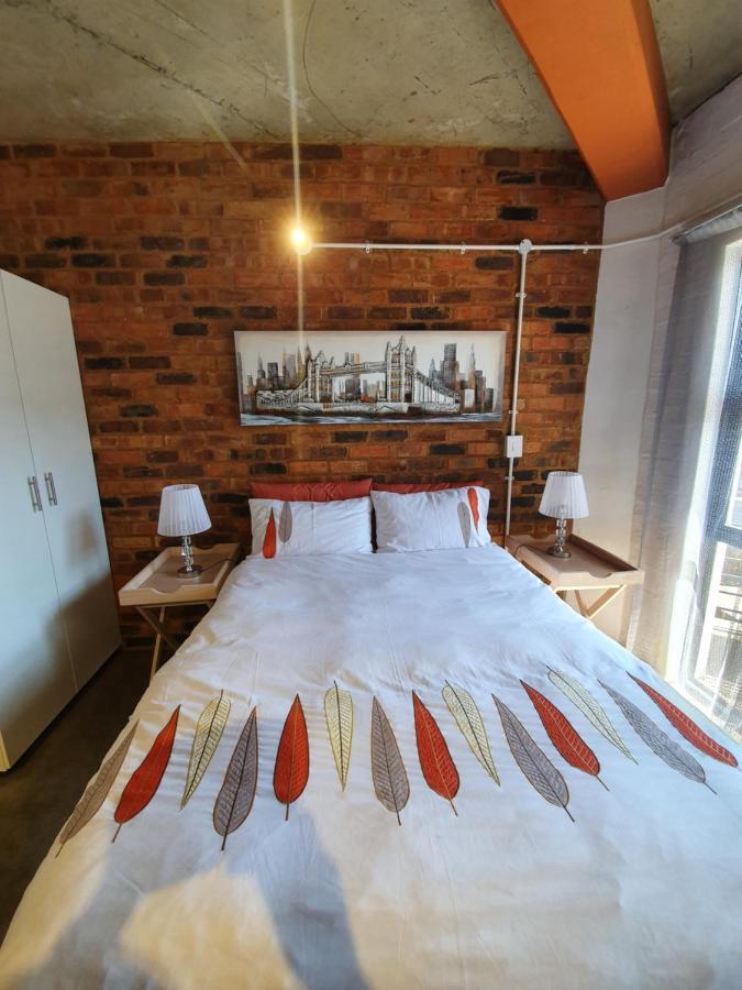 Kaleaba House In Vibey Maboneng Precint Appartamento Johannesburg Esterno foto